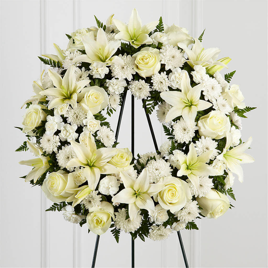 Treasured Tribute Wreath – ELLIOTT'S FLORIST & GIFTS, INC., Appomattox VA