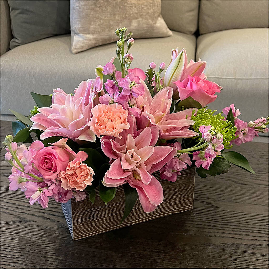 Beautiful Spirit Basket – ELLIOTT'S FLORIST & GIFTS, INC., Appomattox VA