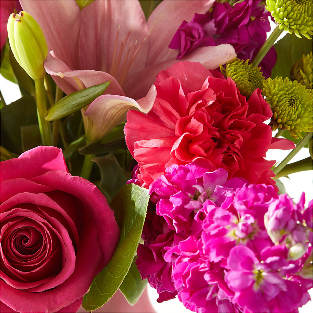 Watermelon Crush Bouquet – ELLIOTT'S FLORIST & GIFTS, INC., Appomattox VA
