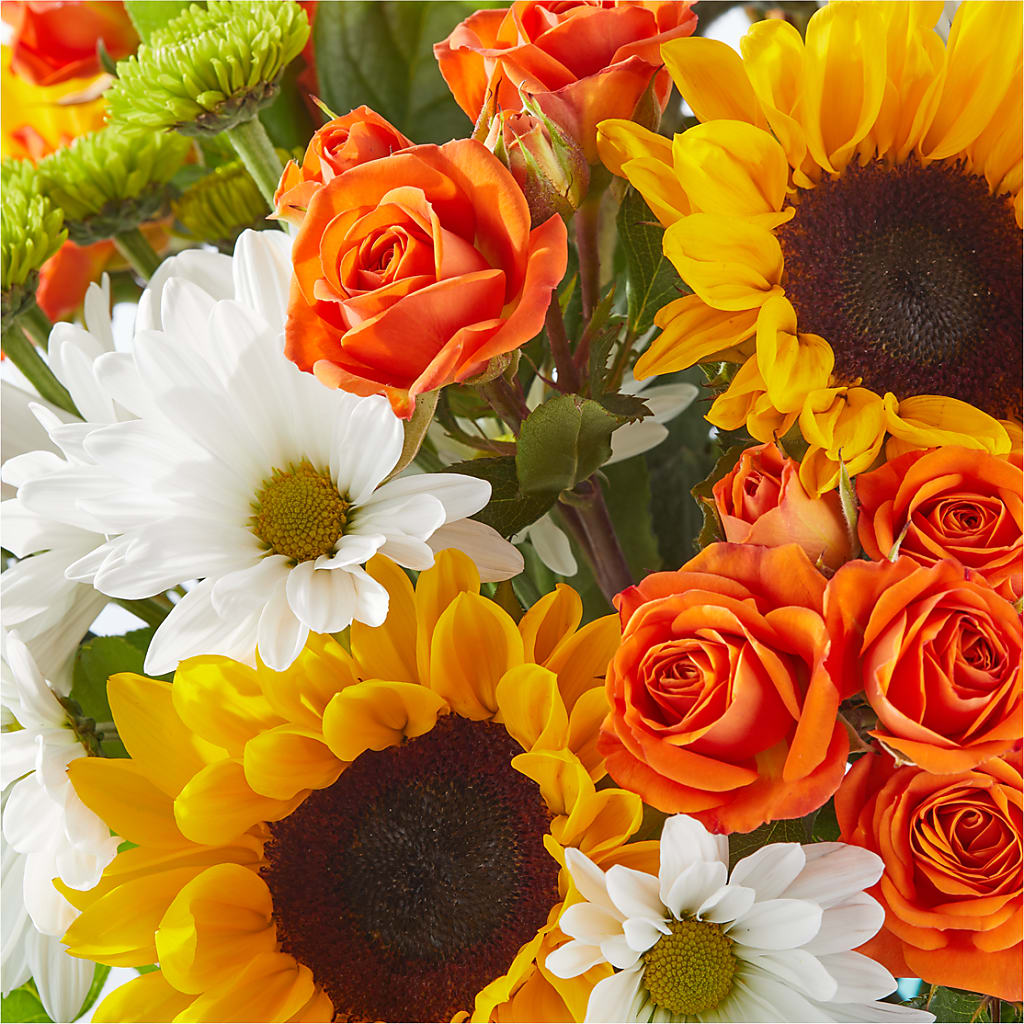Sun-drenched Blooms Bouquet – ELLIOTT'S FLORIST & GIFTS, INC., Appomattox VA