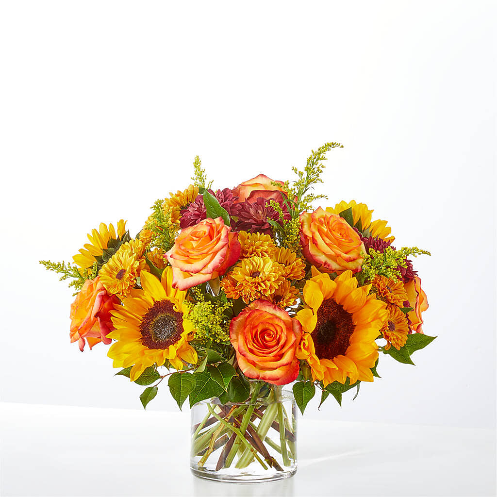 Flannel Scarf Bouquet – ELLIOTT'S FLORIST & GIFTS, INC., Appomattox VA