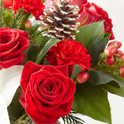 Oh So Jolly Bouquet – ELLIOTT'S FLORIST & GIFTS, INC., Appomattox VA