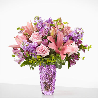 Precious Petals Bouquet with Luxe Swirl Vase – ELLIOTT'S FLORIST & GIFTS, INC., Appomattox VA