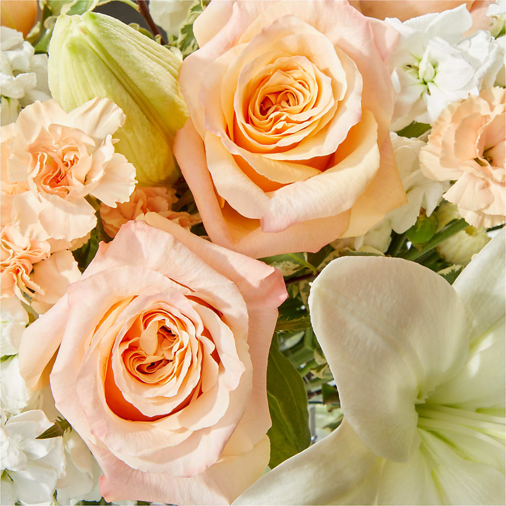 Darling Bouquet – ELLIOTT'S FLORIST & GIFTS, INC., Appomattox VA