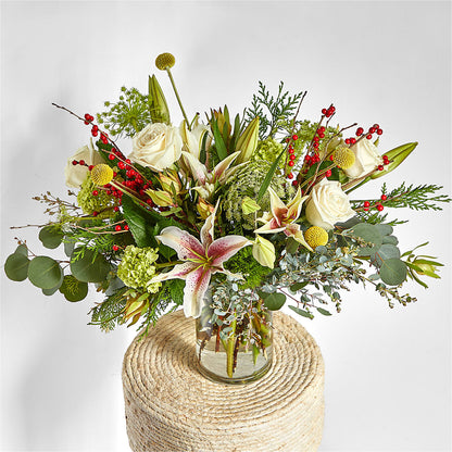 Berry & Bright Bouquet – ELLIOTT'S FLORIST & GIFTS, INC., Appomattox VA