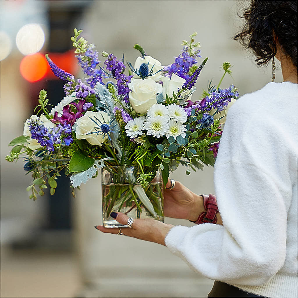 Shooting Star Bouquet – ELLIOTT'S FLORIST & GIFTS, INC., Appomattox VA