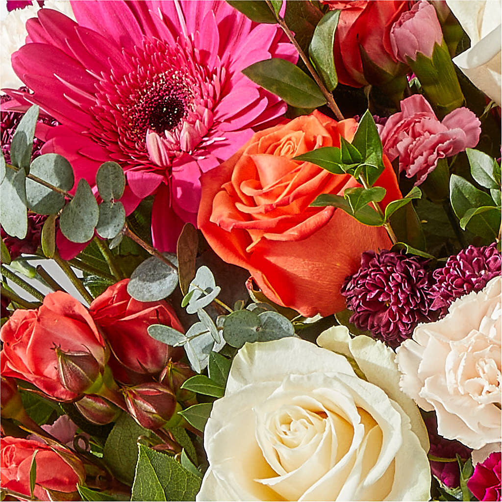 Smell the Roses Bouquet – ELLIOTT'S FLORIST & GIFTS, INC., Appomattox VA