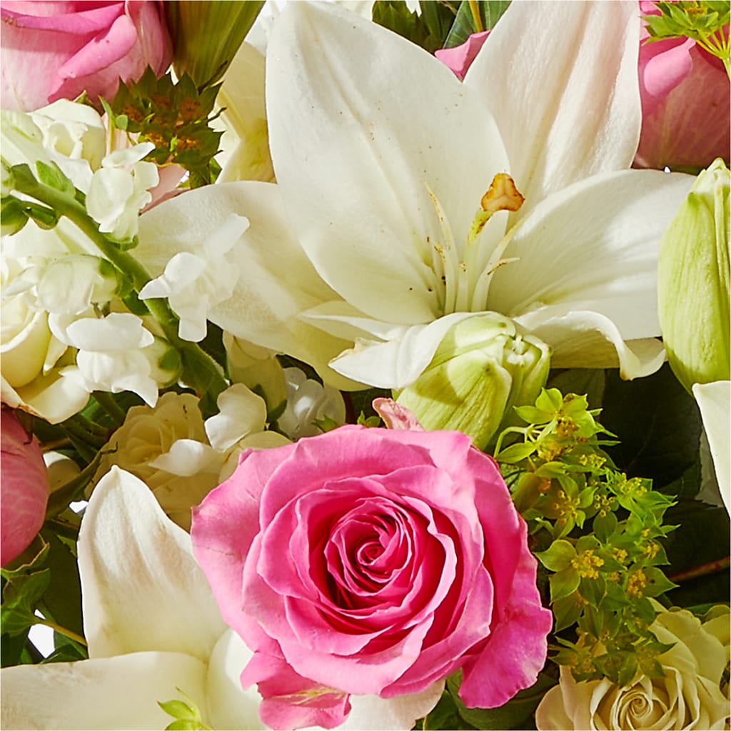 Fondly Bouquet – ELLIOTT'S FLORIST & GIFTS, INC., Appomattox VA