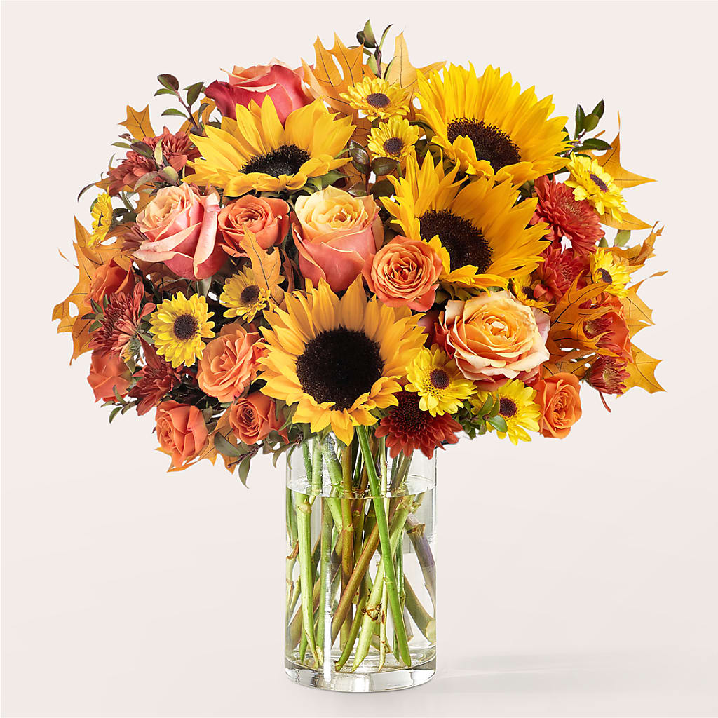 Fluttering Foliage Bouquet – ELLIOTT'S FLORIST & GIFTS, INC., Appomattox VA