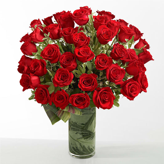 The Enamored – ELLIOTT'S FLORIST & GIFTS, INC., Appomattox VA