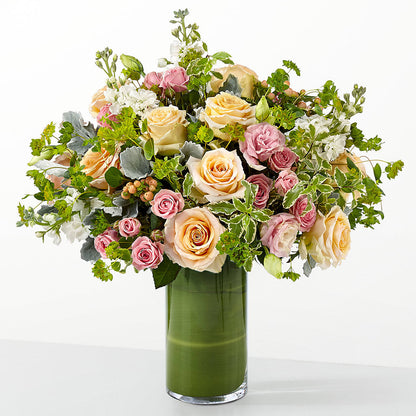 The Glamour Shot – ELLIOTT'S FLORIST & GIFTS, INC., Appomattox VA
