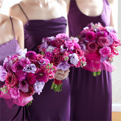 Bridesmaid's Garden Bouquet – ELLIOTT'S FLORIST & GIFTS, INC., Appomattox VA