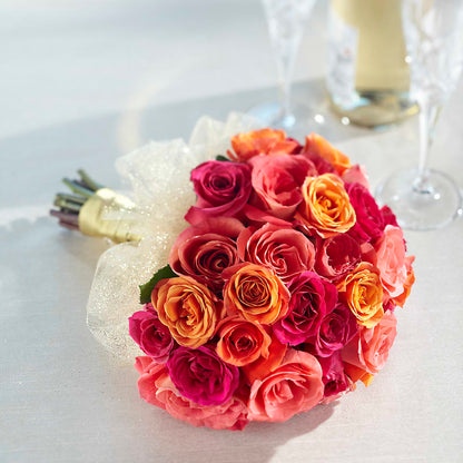 Sweet Roses Bouquet – ELLIOTT'S FLORIST & GIFTS, INC., Appomattox VA