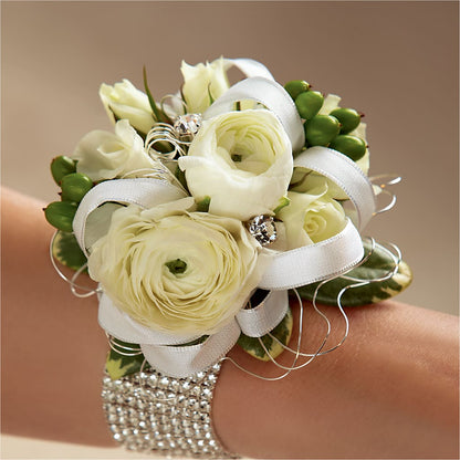 White Wedding Corsage – ELLIOTT'S FLORIST & GIFTS, INC., Appomattox VA